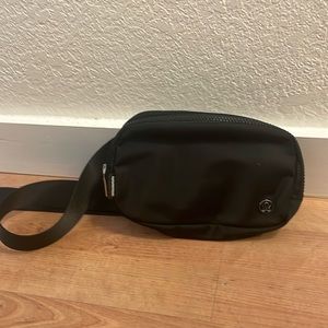 Lululemon belt bag